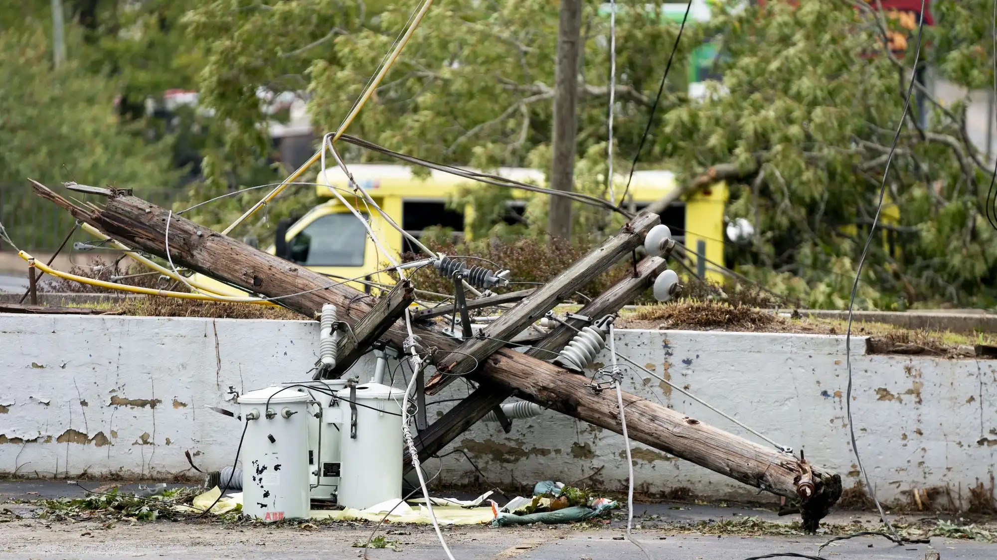 WHEN DISASTER STRIKES, WILL YOU KNOW WHO TO CALL!?